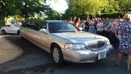 wedding limo hire Redcar, wedding car hire Middlesbrough, wedding car hire hartlepool, wedding cars Stockton