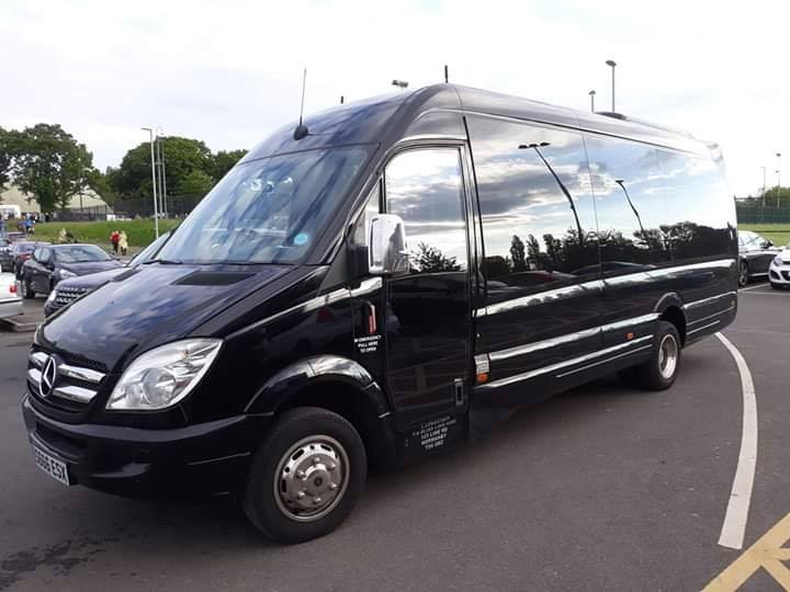 Limousine and party bus hire Hartlepool. The best price limos in Middlesbrough, Newcastle, and the north east. north east limo hire