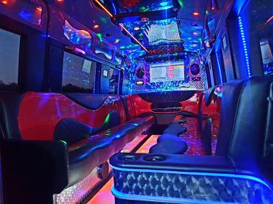 Party bus hire Durham, 16 seat mini bus hire Cleveland